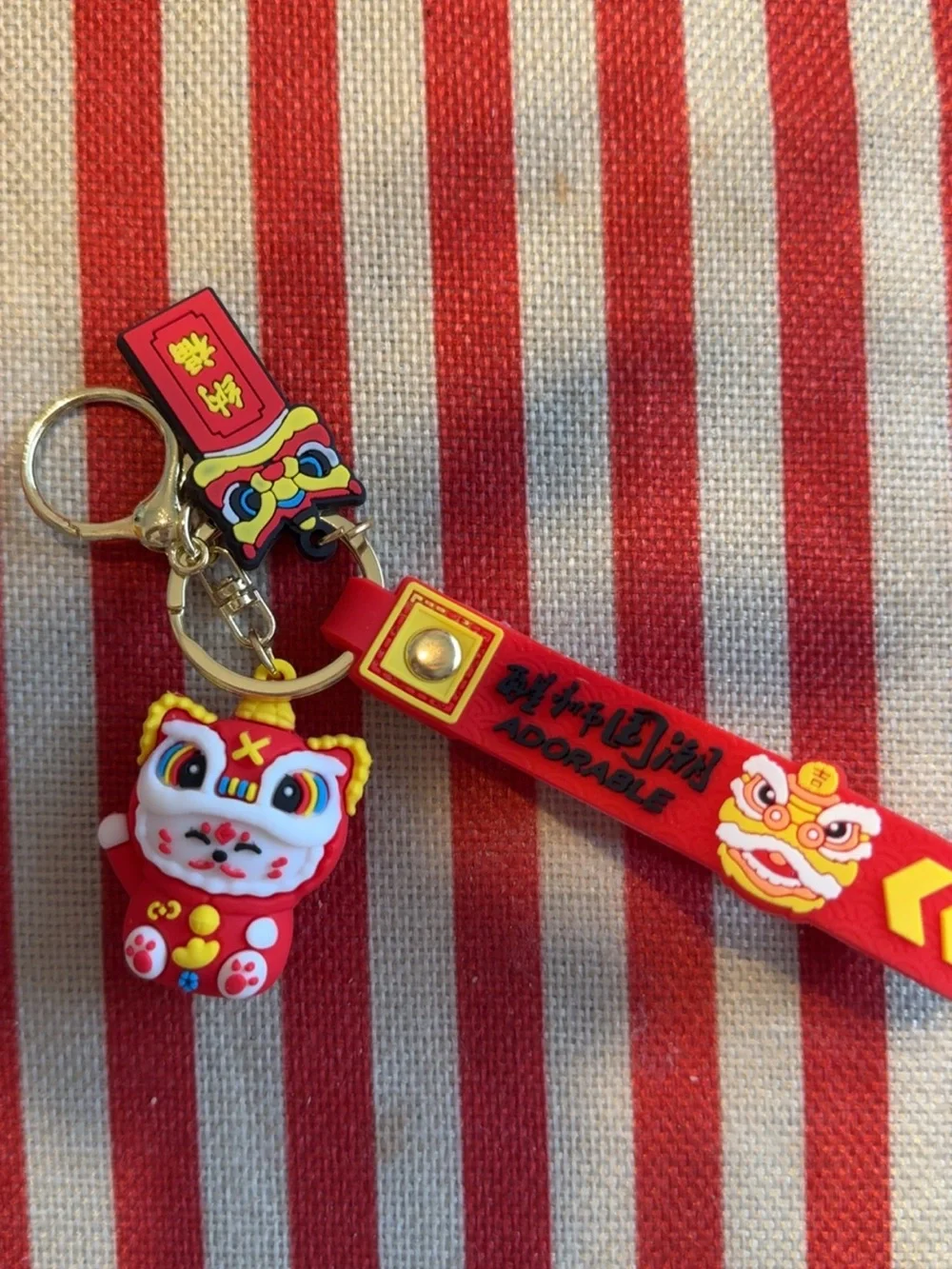 Assorted Character Silicone Keychains - Picture 4 of 5